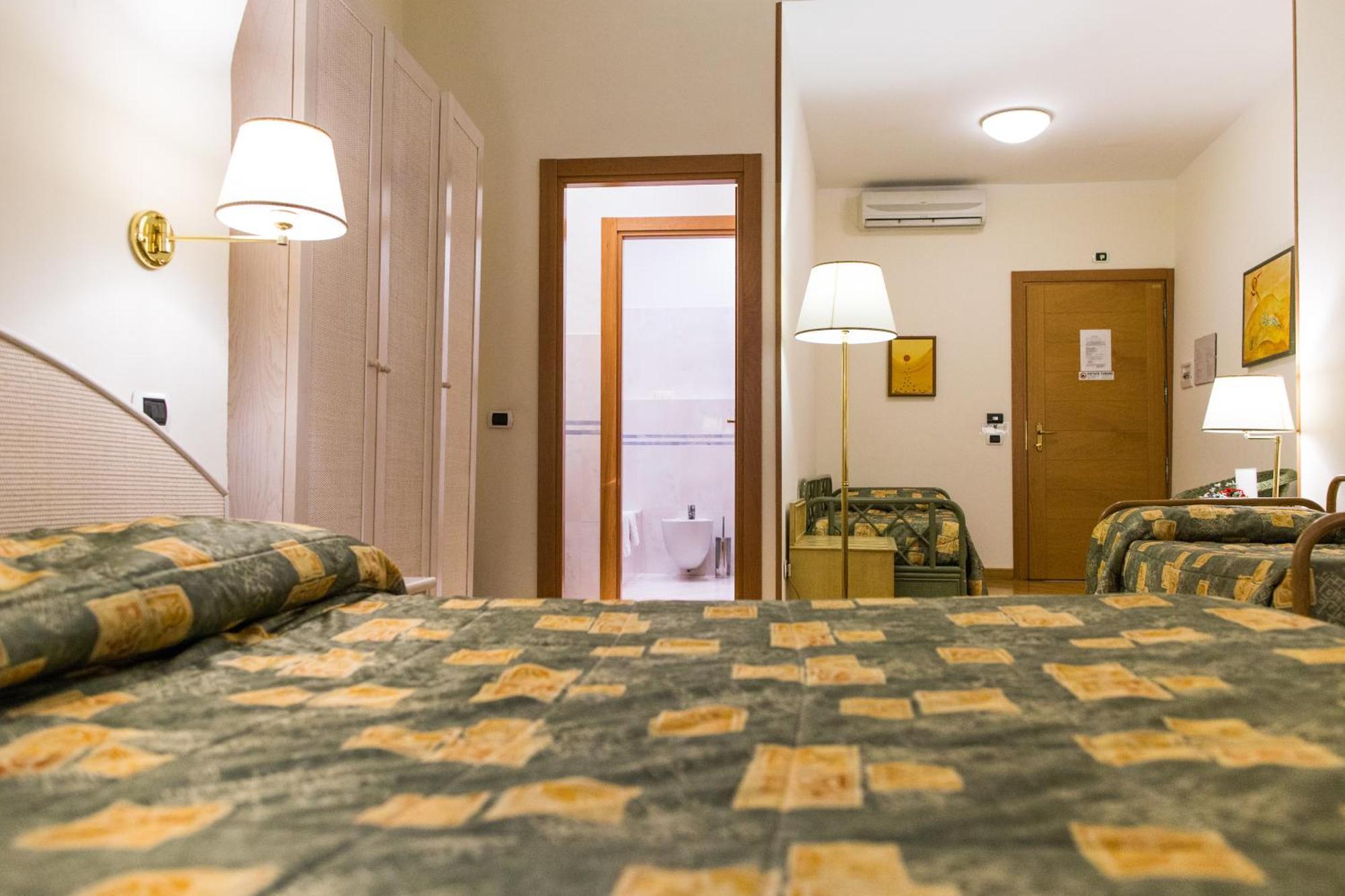 Piazza Paradiso Accommodation Siena Oda fotoğraf