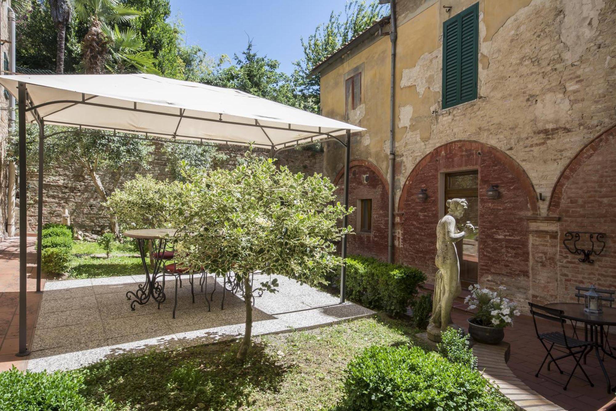 Piazza Paradiso Accommodation Siena Oda fotoğraf
