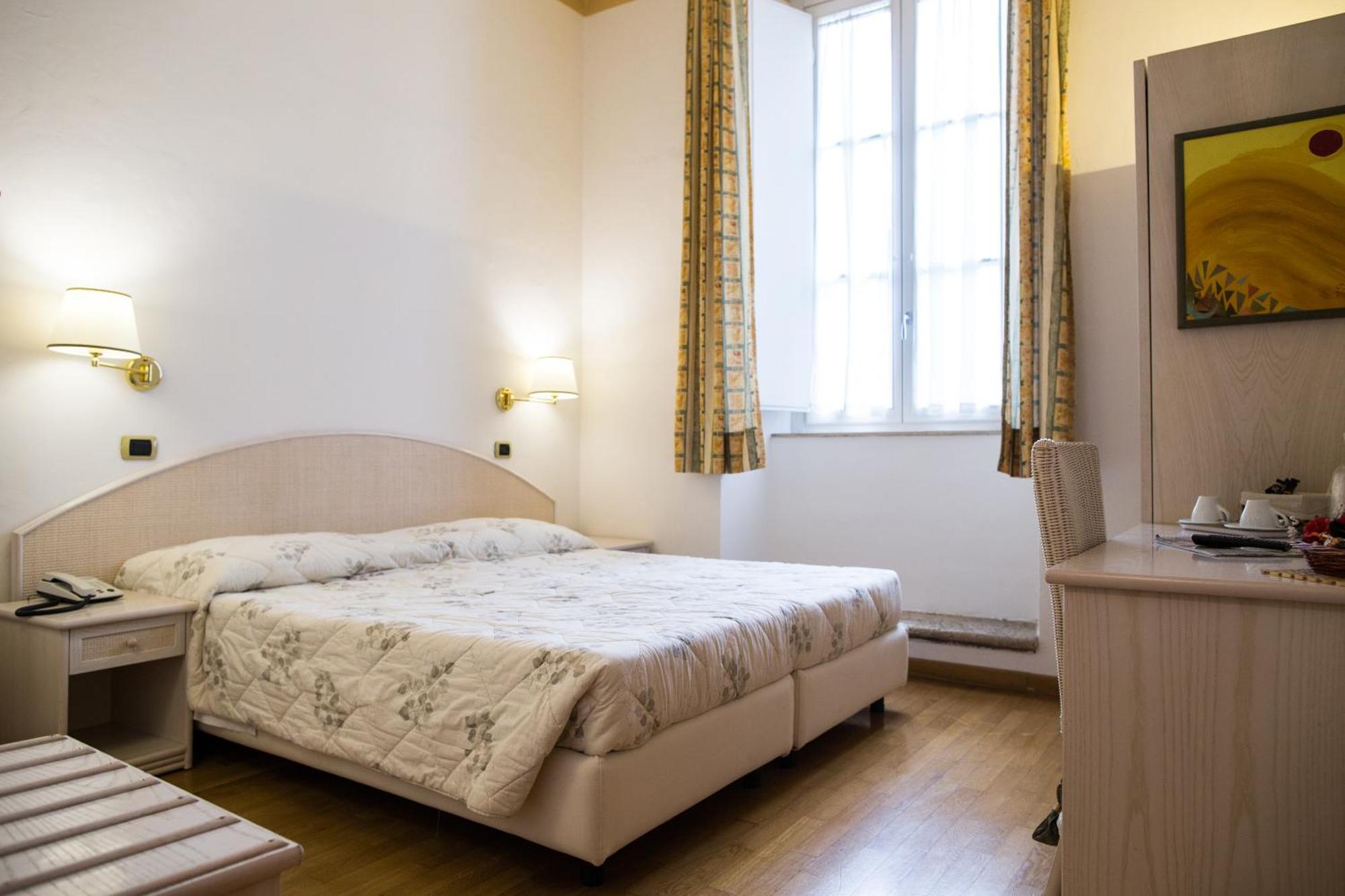 Piazza Paradiso Accommodation Siena Oda fotoğraf