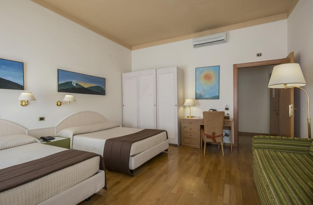 Piazza Paradiso Accommodation Siena Dış mekan fotoğraf