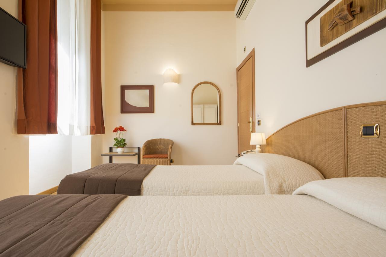 Piazza Paradiso Accommodation Siena Dış mekan fotoğraf