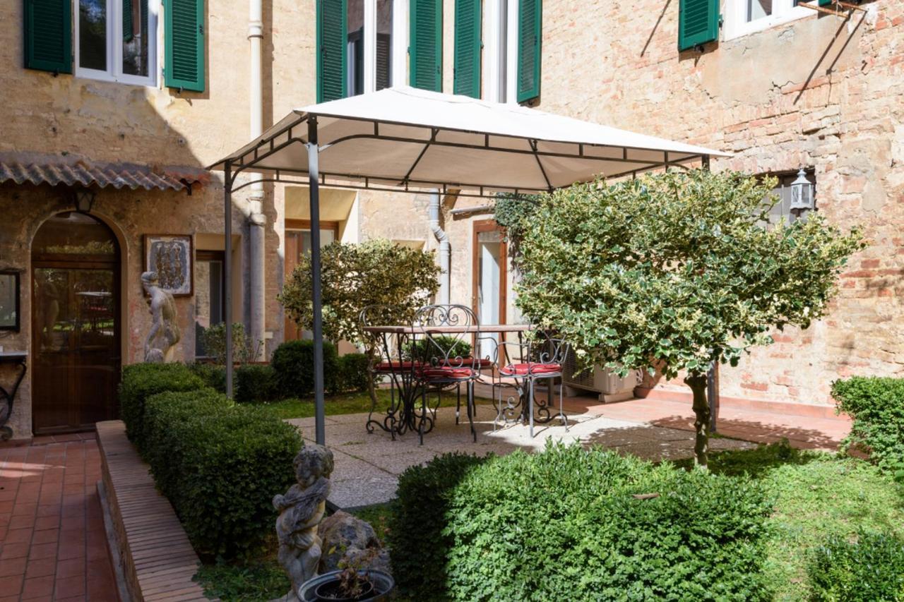 Piazza Paradiso Accommodation Siena Dış mekan fotoğraf